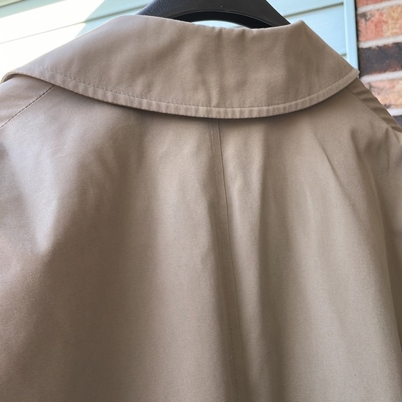 Towne By London Fog Trench Coat Zip-Out Lining - Picture 14 of 14